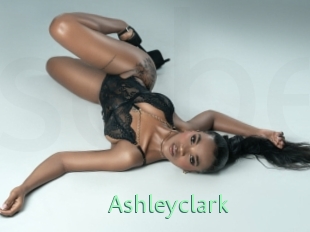 ashleyclark Sexybeurettes