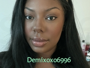 Demixoxo6996