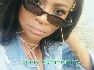 Hooty_stepmommy