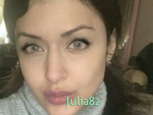 Julia82